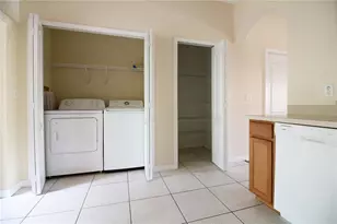 4155 Winding Vine Dr, Lakeland, FL 33812 - Photo 8