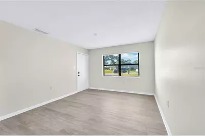 8143 Shadywood Court, Lakeland, FL 33810 - Photo 6