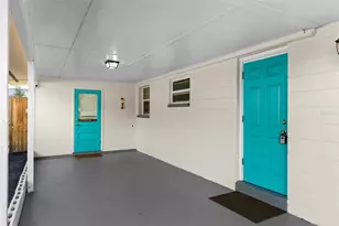 2309 E Liberty St, Tampa, FL 33612 - Photo 2