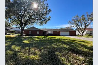 197 Hidden Lake Drive, Brandon, FL 33511 - Photo 1