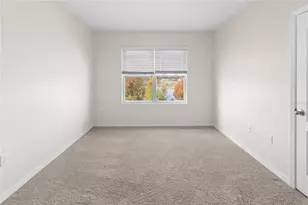 2651 Grandbury Grove Rd, Lakeland, FL 33811 - Photo 18