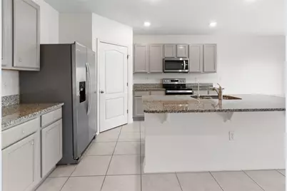 2651 Grandbury Grove Road, Lakeland, FL 33811 - Photo 4