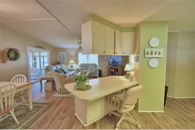 4911 Colonnades Club Boulevard, Lakeland, FL 33811 - Photo 20