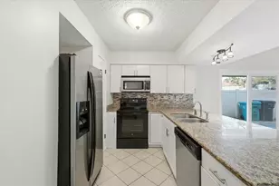 1716 Lafayette Ct, Orlando, FL 32807 - Photo 8