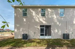 1190 Oak Hammock Ln, Lakeland, FL 33805 - Photo 2