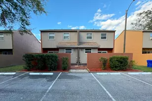 945 Castle Way, Lakeland, FL 33803 - Photo 1