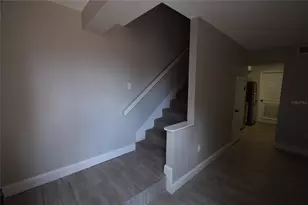 945 Castle Way, Lakeland, FL 33803 - Photo 12