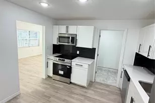 1423 N Webster Ave, Lakeland, FL 33805 - Photo 14