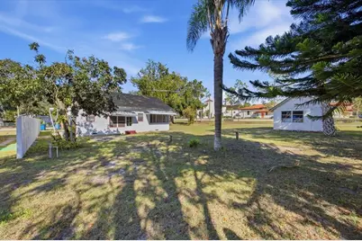 742 Hibiscus Avenue, Lake Wales, FL 33853 - Photo 16