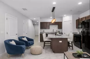 3857 Hampstead Ln, Lakeland, FL 33810 - Photo 8