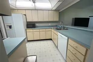 6585 Trail Ridge Dr, Lakeland, FL 33813 - Photo 10