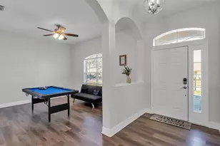 6371 Alamanda Hills Dr, Lakeland, FL 33813 - Photo 6