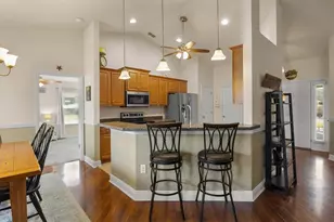 1585 Doves View Cir, Auburndale, FL 33823 - Photo 10