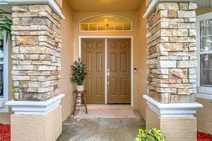 8195 Westmont Terrace Dr, Lakeland, FL 33810 - Photo 4