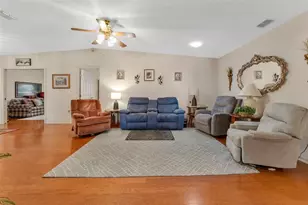 1818 Prairie Dunes Cir N, Lakeland, FL 33810 - Photo 4