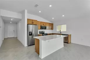 638 Meadows Edge Pl, Lake Wales, FL 33859 - Photo 6