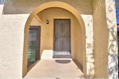 573 Hunter Circle, Kissimmee, FL 34758 - Photo 2