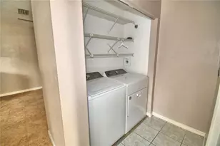 573 Hunter Cir, Kissimmee, FL 34758 - Photo 8