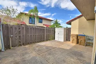 573 Hunter Cir, Kissimmee, FL 34758 - Photo 32