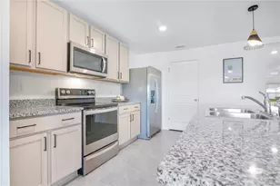 3609 Forest Path Dr, Plant City, FL 33565 - Photo 6