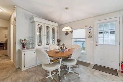 6667 Briarhill Drive NE, Winter Haven, FL 33881 - Photo 4