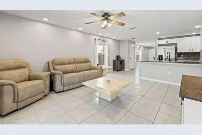 12115 Lily Magnolia Lane, Riverview, FL 33569 - Photo 14