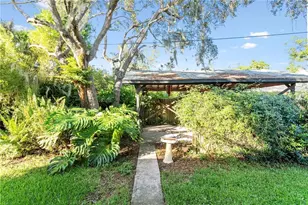 1515 Serpentine Dr S, Saint Petersburg, FL 33705 - Photo 30