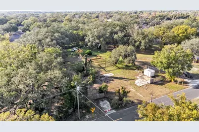 23 Violet Street, Plant City, FL 33563 - Photo 6