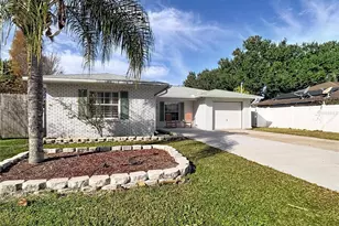 149 Summer View Cir, Winter Haven, FL 33880 - Photo 1