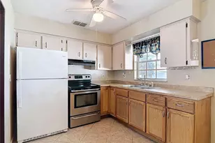 149 Summer View Cir, Winter Haven, FL 33880 - Photo 8