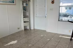 6236 Knotty Pine Dr S E, Winter Haven, FL 33884 - Photo 4