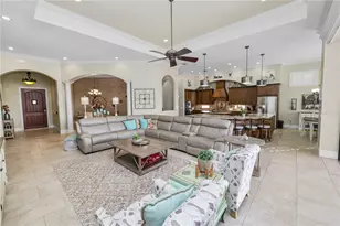 2961 Sanctuary Cir, Lakeland, FL 33803 - Photo 18