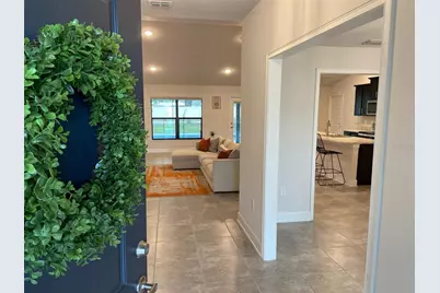 6525 Alamanda Hills Circle, Lakeland, FL 33813 - Photo 4