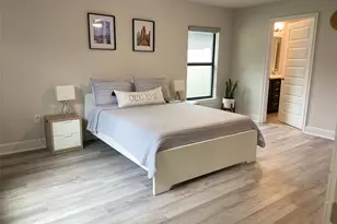 6525 Alamanda Hills Cir, Lakeland, FL 33813 - Photo 8