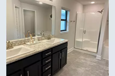 6525 Alamanda Hills Circle, Lakeland, FL 33813 - Photo 12