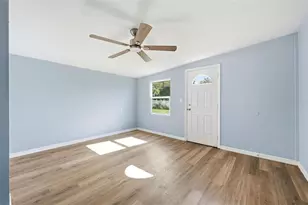 6416 Saddletree Dr, Wesley Chapel, FL 33544 - Photo 8