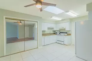 24 Buck Cir, Haines City, FL 33844 - Photo 8