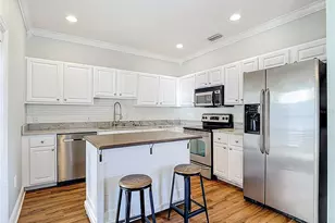 3119 Santorini Ct, Tampa, FL 33611 - Photo 10