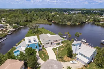 5534 Tropic Drive, New Port Richey, FL 34653 - Photo 2