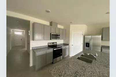 3277 Mystic Pond Loop, Lakeland, FL 33811 - Photo 4