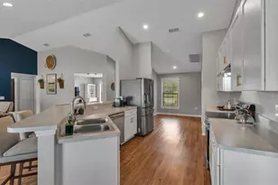 2979 Kohen Ct, Lakeland, FL 33810 - Photo 6