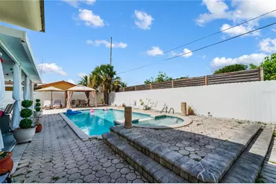 8065 W 14th Court, Hialeah, FL 33014 - Photo 42