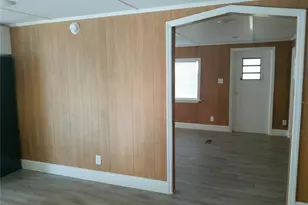 2115 Bailey Rd, Mulberry, FL 33860 - Photo 8