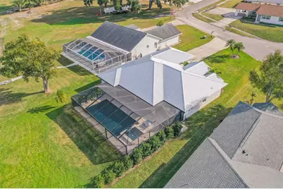 2336 W Cannon Terrace NW, Winter Haven, FL 33881 - Photo 2