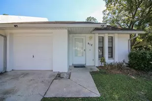 912 Winnie Ln, Lakeland, FL 33813 - Photo 1