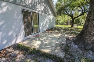 912 Winnie Ln, Lakeland, FL 33813 - Photo 10