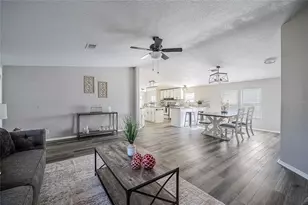 952 Saddlewood Blvd, Lakeland, FL 33809 - Photo 4