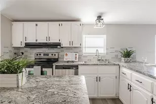 952 Saddlewood Blvd, Lakeland, FL 33809 - Photo 10