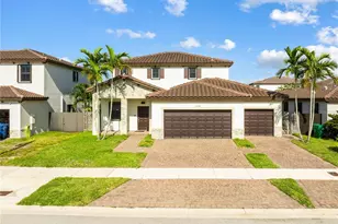 22938 SW 128th Pl, Miami, FL 33170 - Photo 10