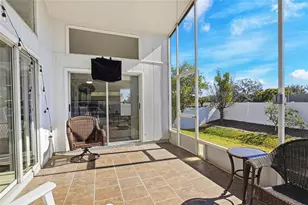 412 Emerald Cove Loop, Lakeland, FL 33813 - Photo 16